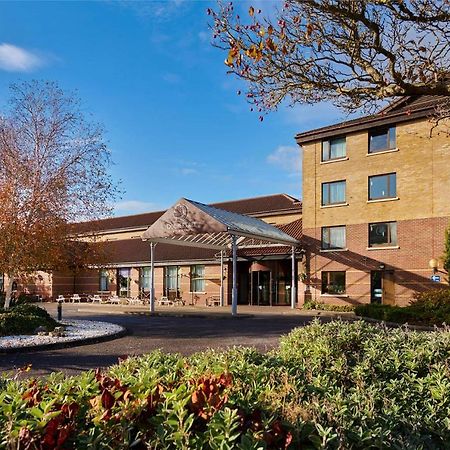 Doubletree By Hilton Swindon Hotel Esterno foto